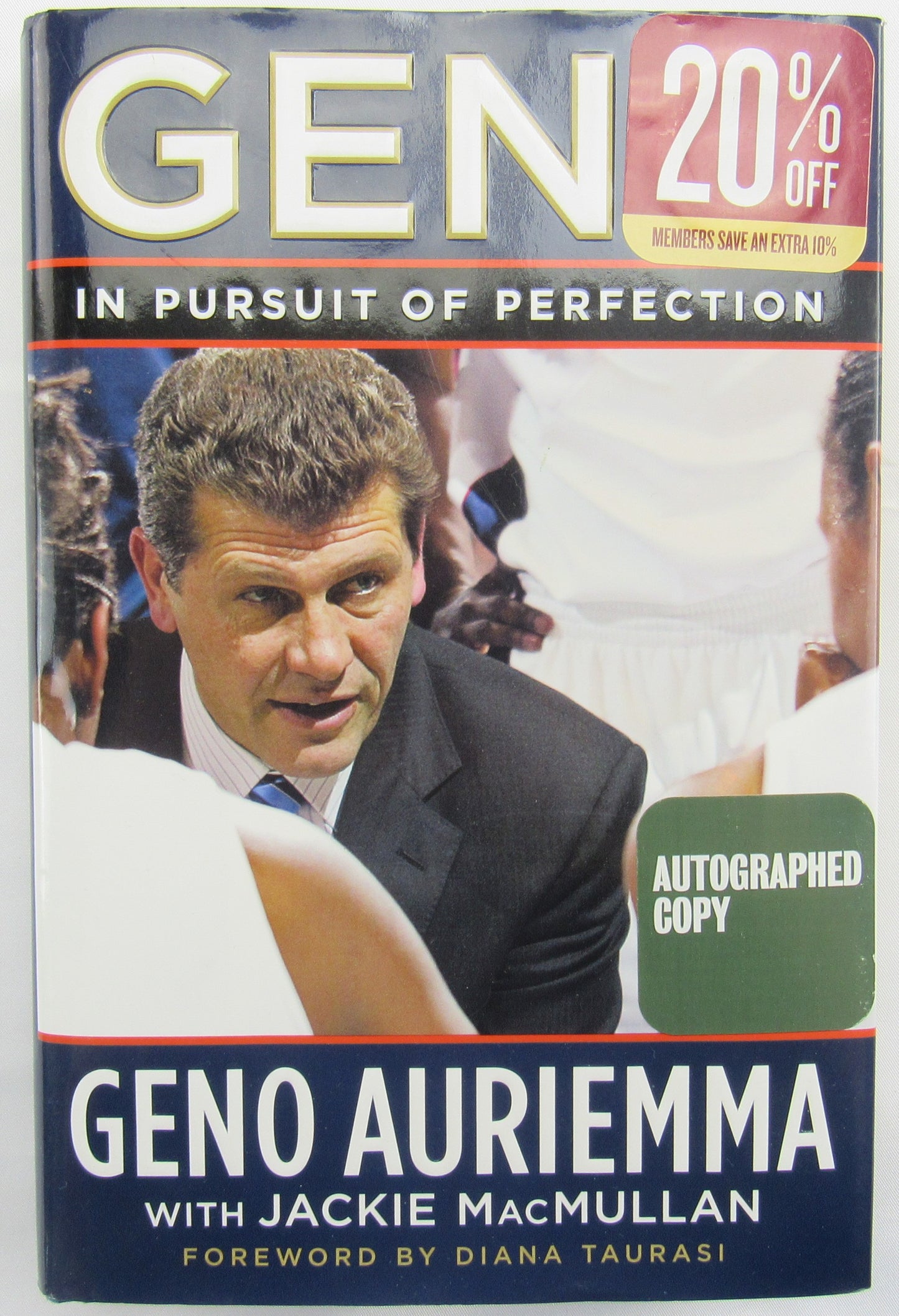 Geno Auriemma Signed Auto Book JSA CH80371