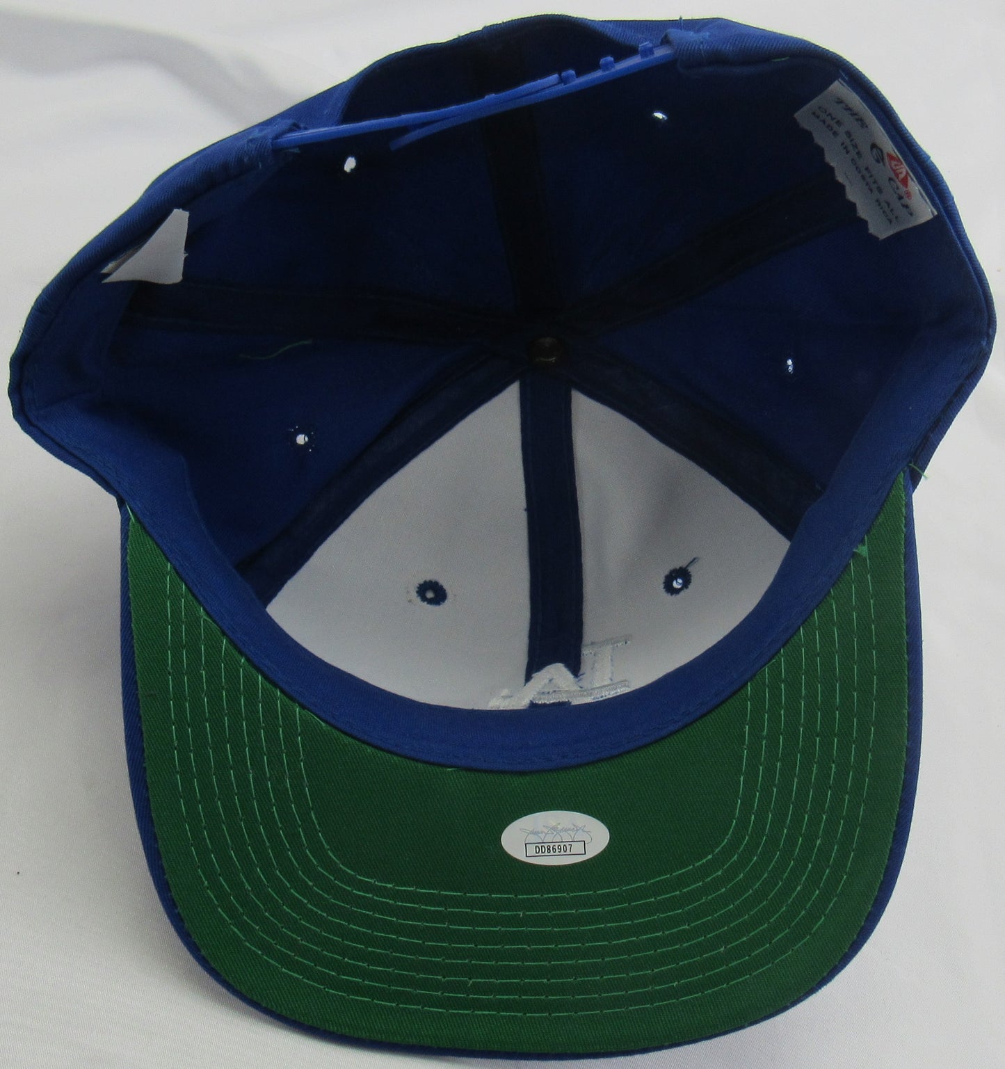 Mike Piazza Signed Auto Hat JSA DD86907