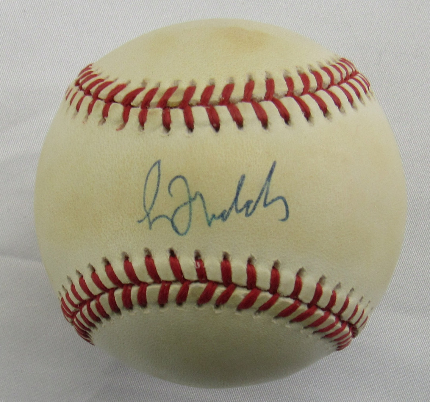 Greg Maddux Signed Auto Rawlings Baseball JSA DD57447