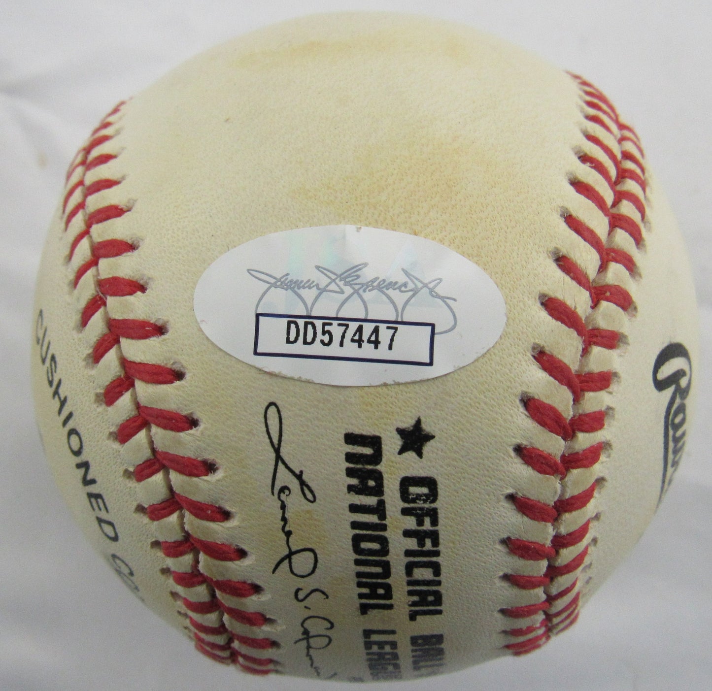 Greg Maddux Signed Auto Rawlings Baseball JSA DD57447