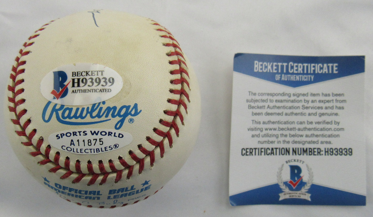 Marty Cordova Signed Auto Rawlings Baseball Beckett H93939 B167
