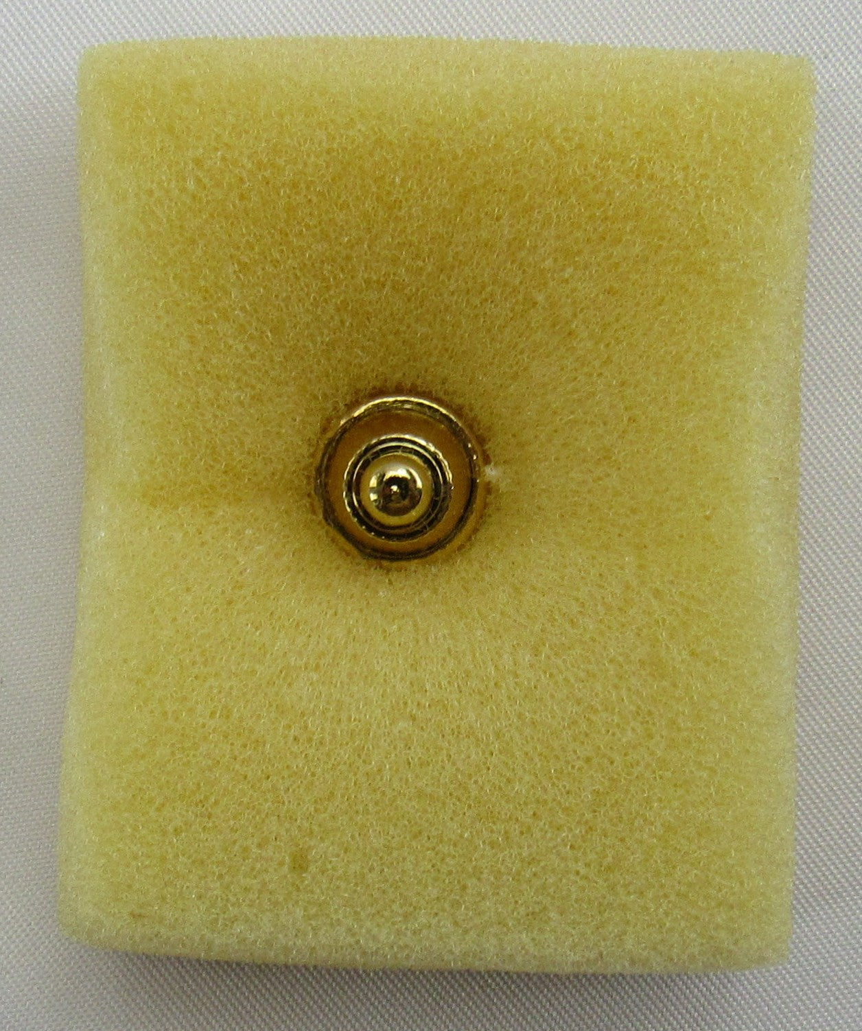 1986 WORLD SERIES PRESS PIN - BOSTON RED SOX - BALFOUR - NEAR MINT COND