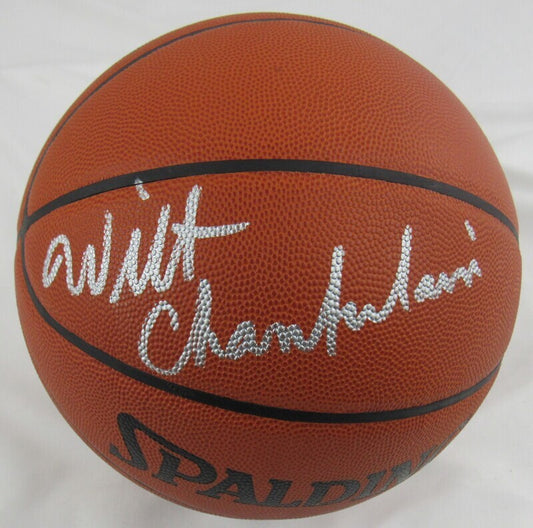 Wilt Chamberlain Signed Auto Autograph Spalding NBA Basketball w/ Auto Grade 10 JSA XX38956