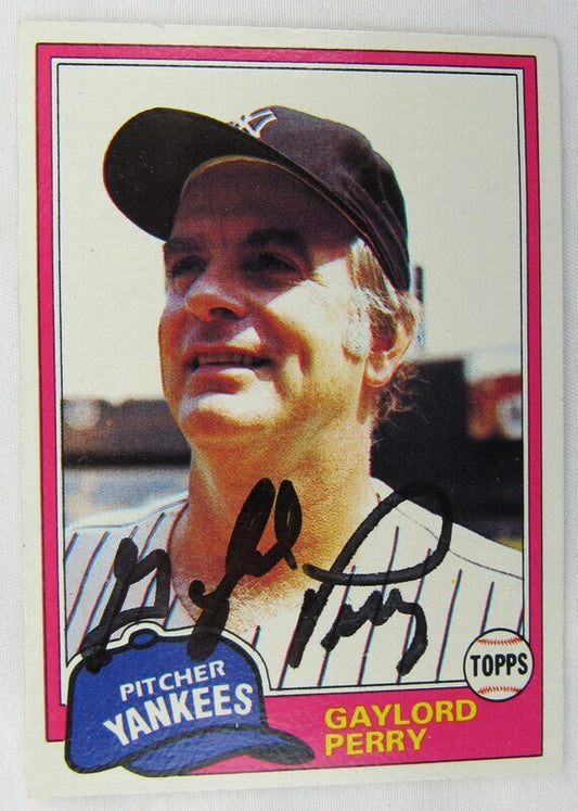 1981 Topps #582 Gaylord Perry Signed Auto Autographed Card I