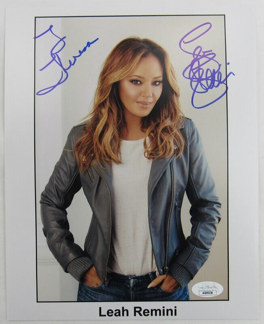 Leah Remini Signed Auto Autograph 8x10 Photo JSA AQ68234