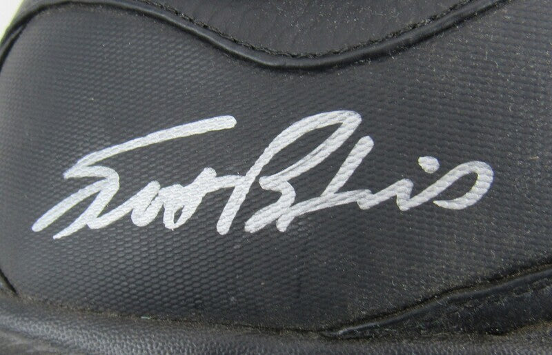 Scott Brosius Signed Auto Autograph Game Worn Cleats JSA AP96962