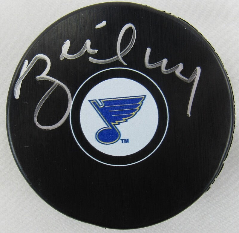 Brett Hull Signed Auto Autograph Blues Logo Hockey Puck Beckett COA