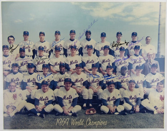 1969 World Champion Mets Multi Signed Auto Autograph 11x14 Photo IX