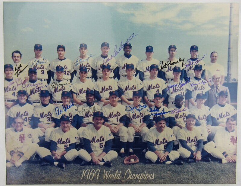 1969 World Champion Mets Multi Signed Auto Autograph 11x14 Photo XVIII. Cal Koonce, Cleon Jones, Art Shamsky