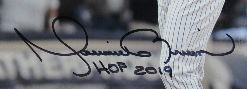 Mariano Rivera Signed Auto Autograph 8x10 Photo JSA AS04827