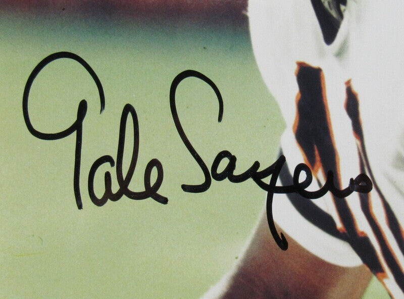 Gale Sayers Signed Auto Autograph 8x10 Photo JSA AS04908