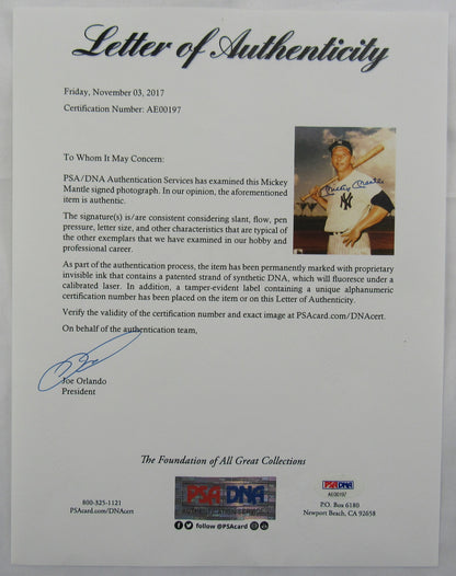 Mickey Mantle Signed Auto 8x10 Photo PSA/DNA LOA AE00197
