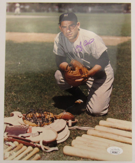 Yogi Berra Signed Auto Autograph 8x10 Photo JSA AR22865