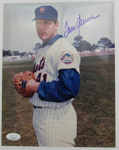 Tom Seaver Signed Auto Autograph 8x10 Photo JSA AJ21319