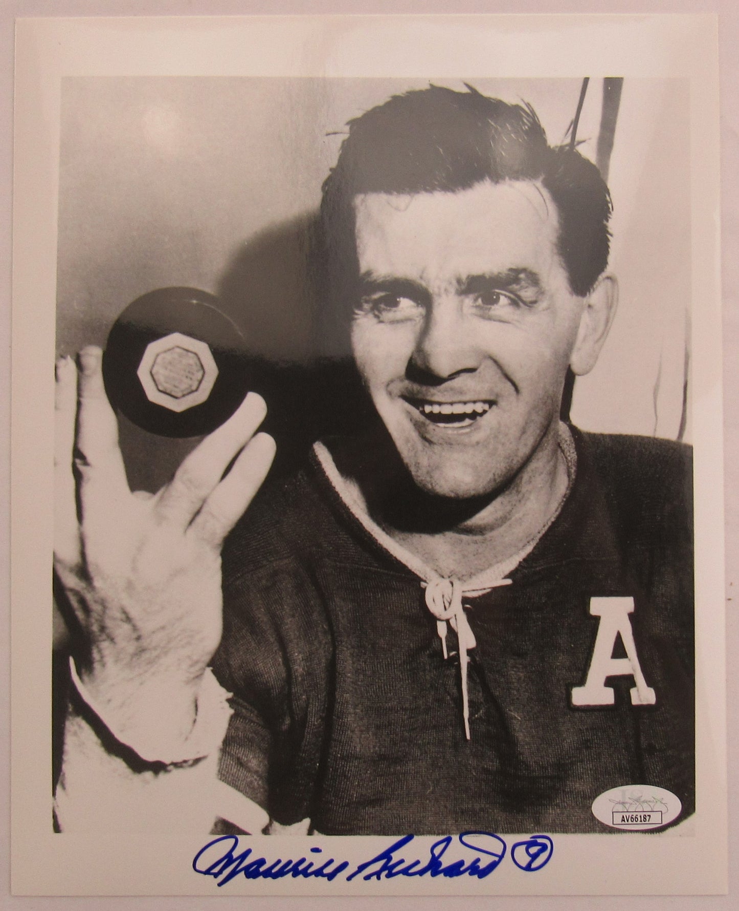 Maurice Richard Signed Auto Autograph 8x10 Photo JSA COA