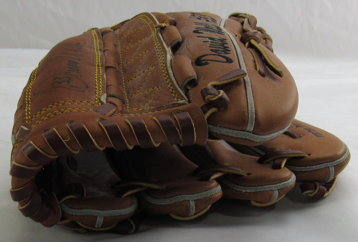 David Wells Signed Auto Game Used Baseball Glove