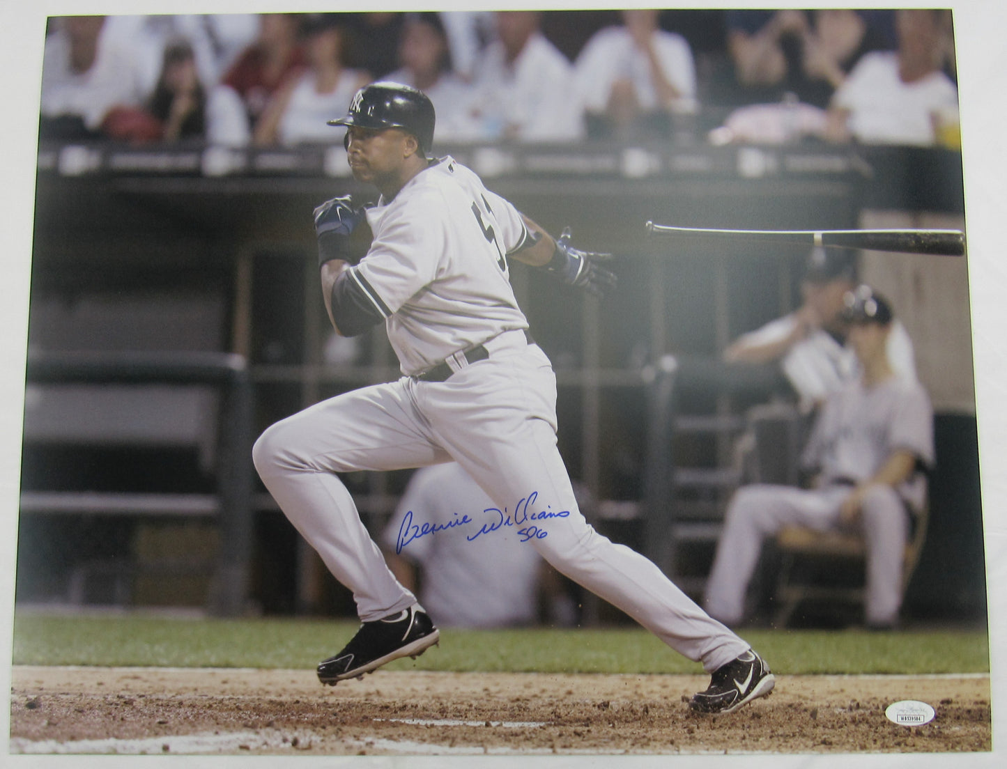 Bernie Williams Signed Auto Autograph 16x20 Photo JSA Witnessed