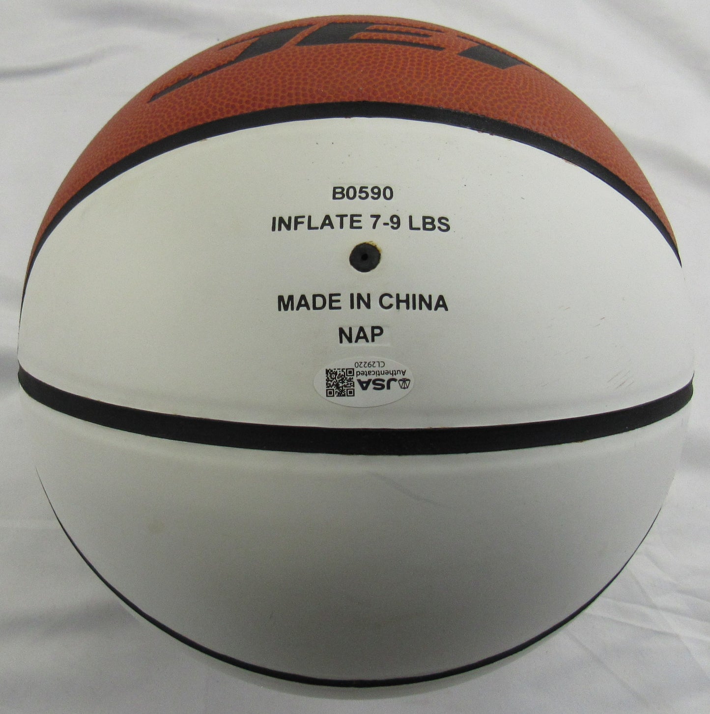 Jim Calhoun Signed Auto Wilson Basketball JSA CL29220