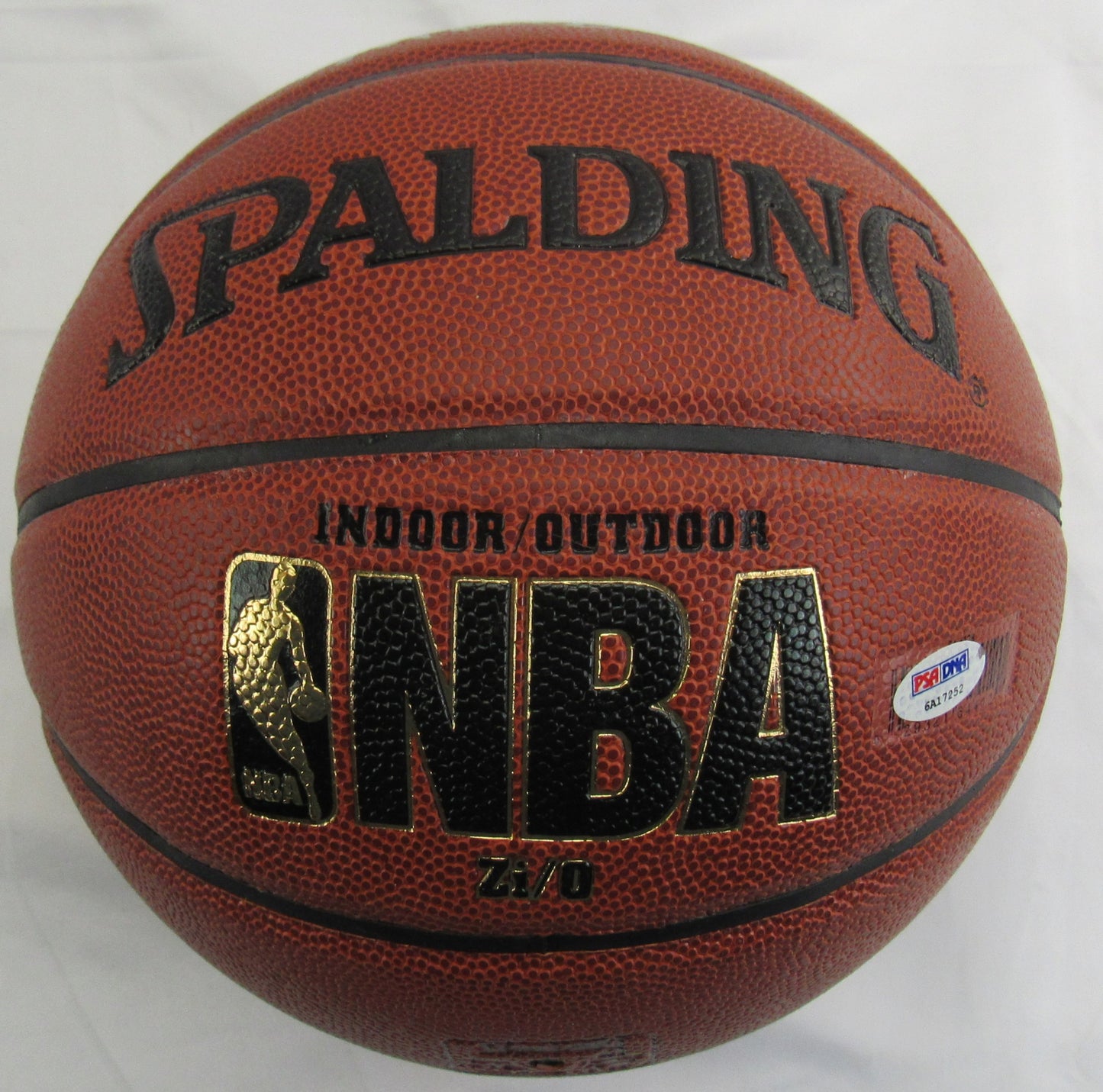 Magic Johnson Signed Auto Basketball PSA/DNA 6A17252