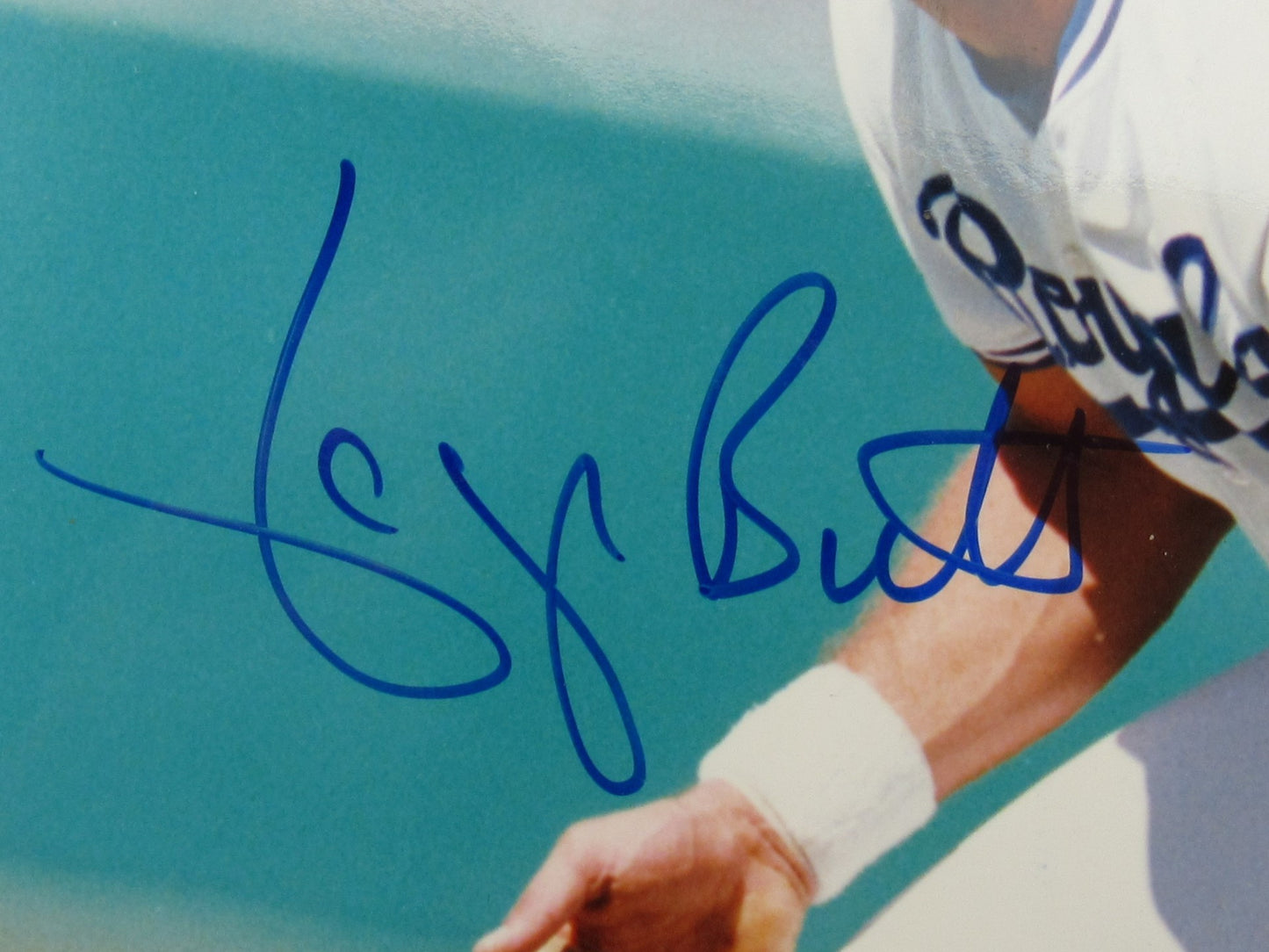 George Brett Signed Auto Autograph 8x10 Photo JSA AX04721