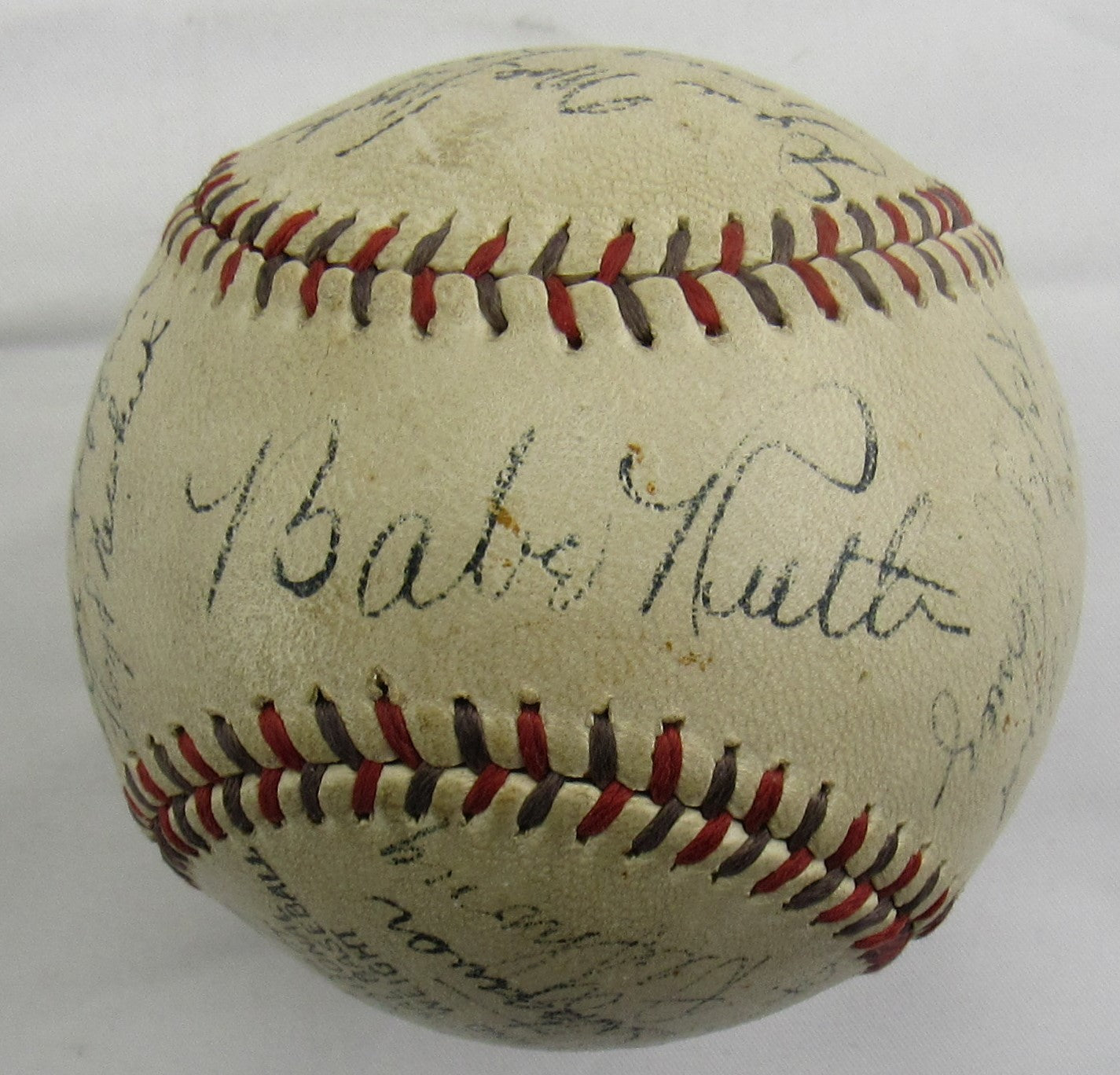 Babe Ruth + 1934 New York Yankees Signed Rawlings Baseball JSA LOA YY79989