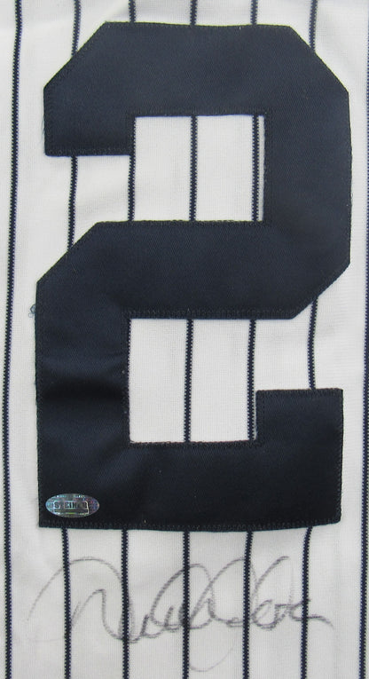 Derek Jeter Signed Auto Autograph Yankees Jersey JSA LOA YY93492