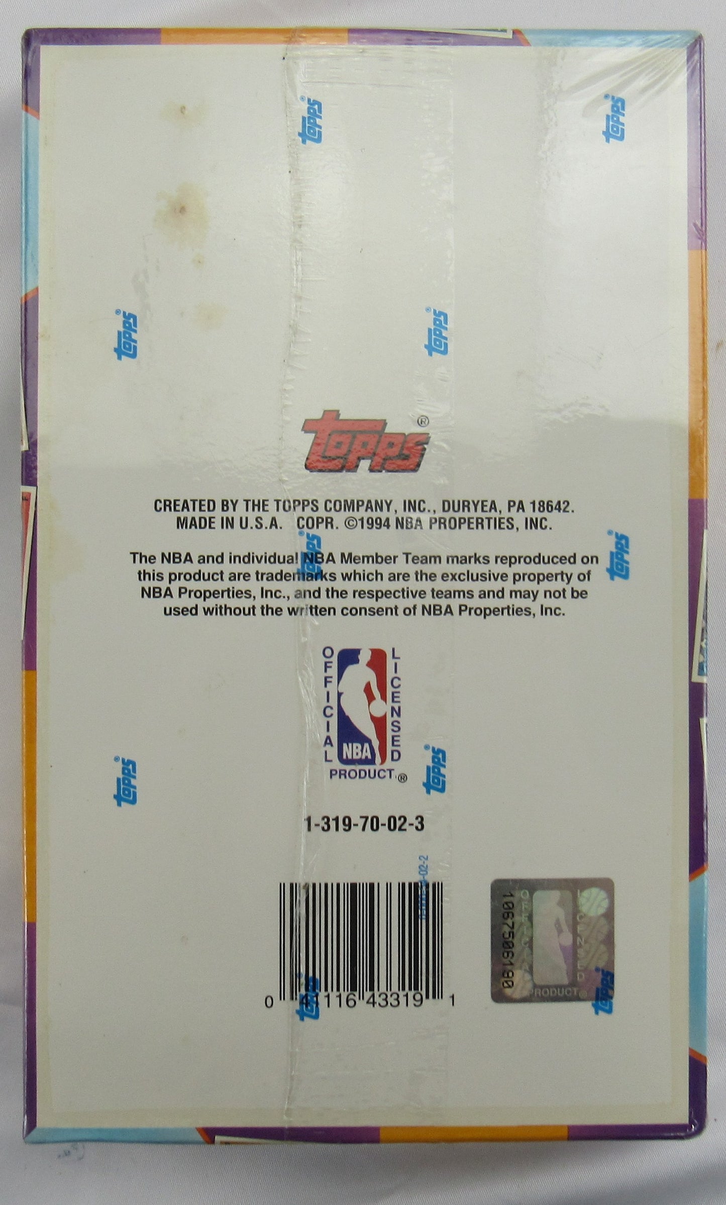 1993-94 Topps Series 2 Basketball w/ Gold Card in ea Pk. Factory Sealed Wax Box