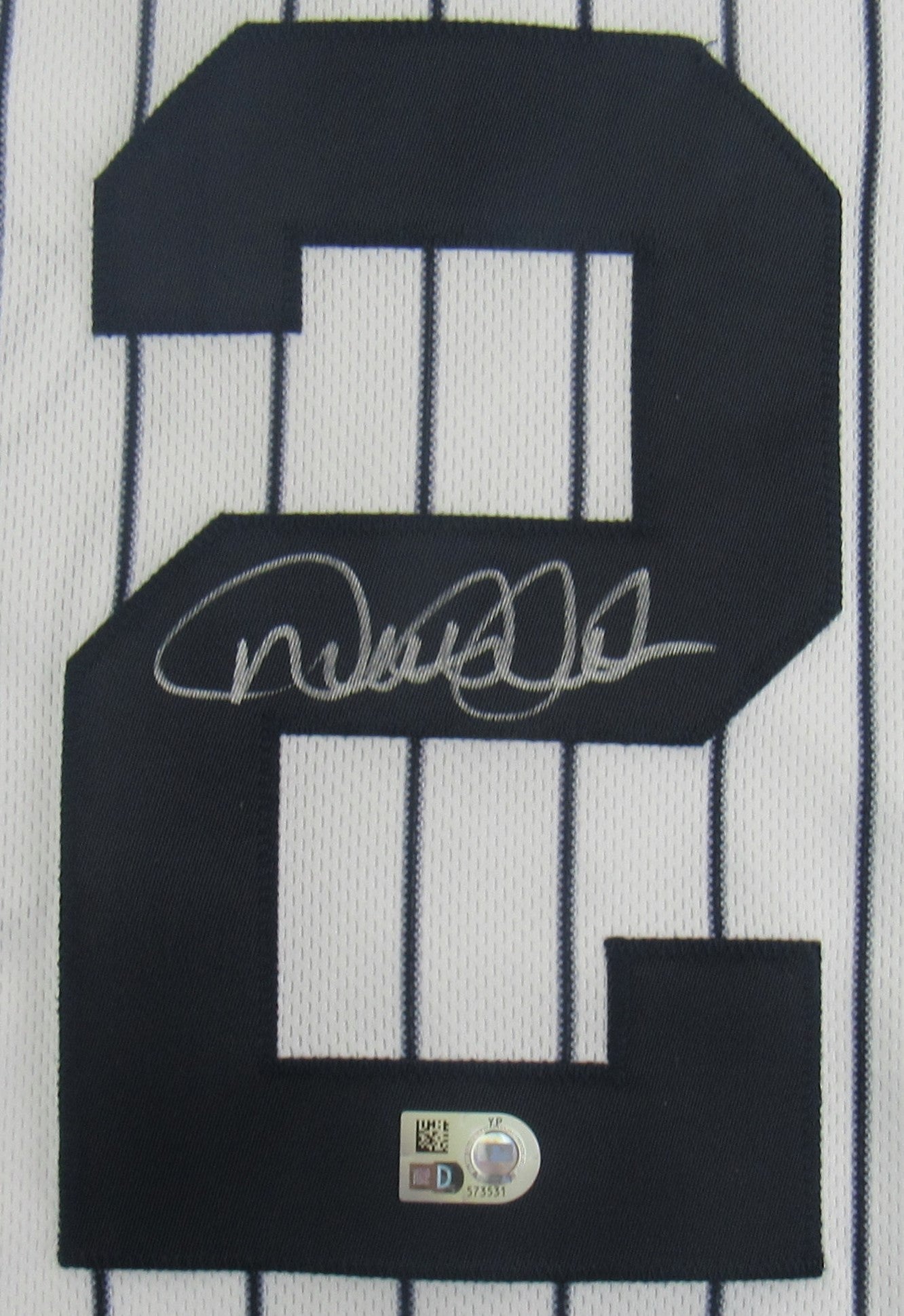 Derek Jeter Signed Yankees Auto Autograph Jersey MLB 573531