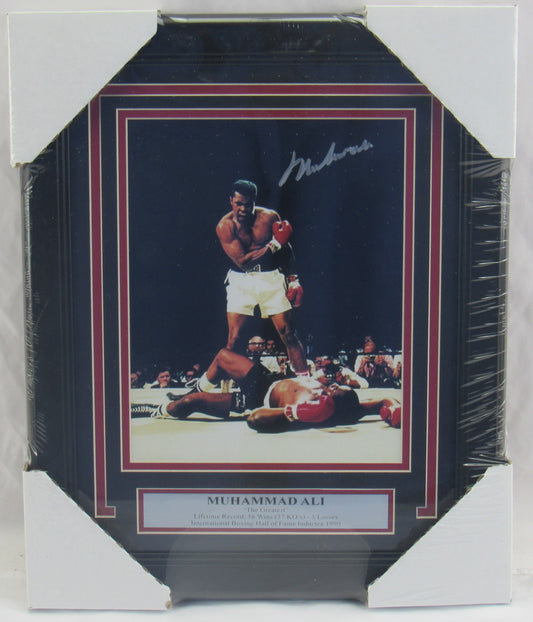 Muhammad Ali Signed Auto Autograph Framed Photo JSA LOA XX11532