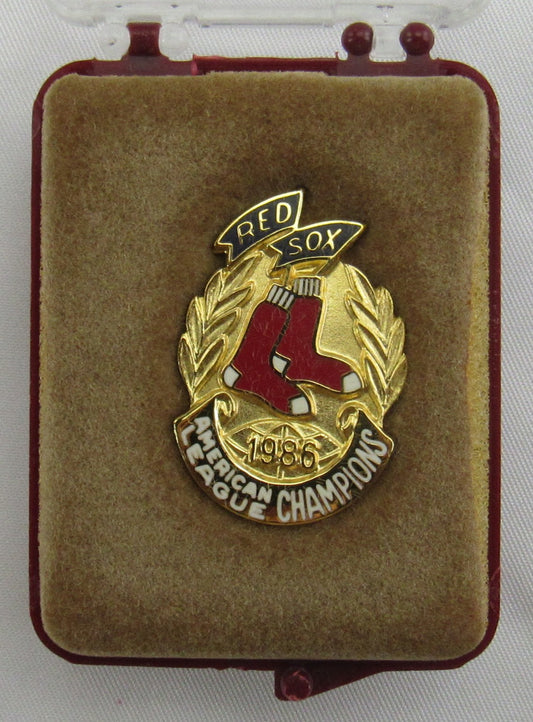 1986 WORLD SERIES PRESS PIN - BOSTON RED SOX - BALFOUR - NEAR MINT COND
