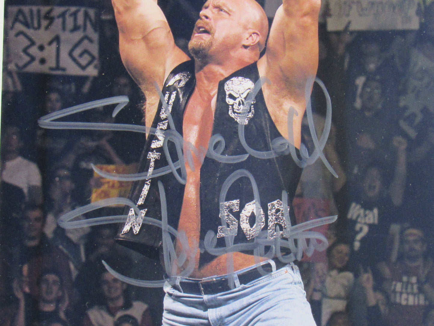 Stone Cold Steve Austin Signed Framed 8x10 Photo Beckett Holo BH84594