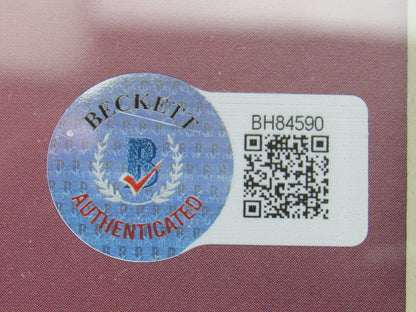 Hulk Hogan Signed Framed 8x10 Photo Beckett Holo